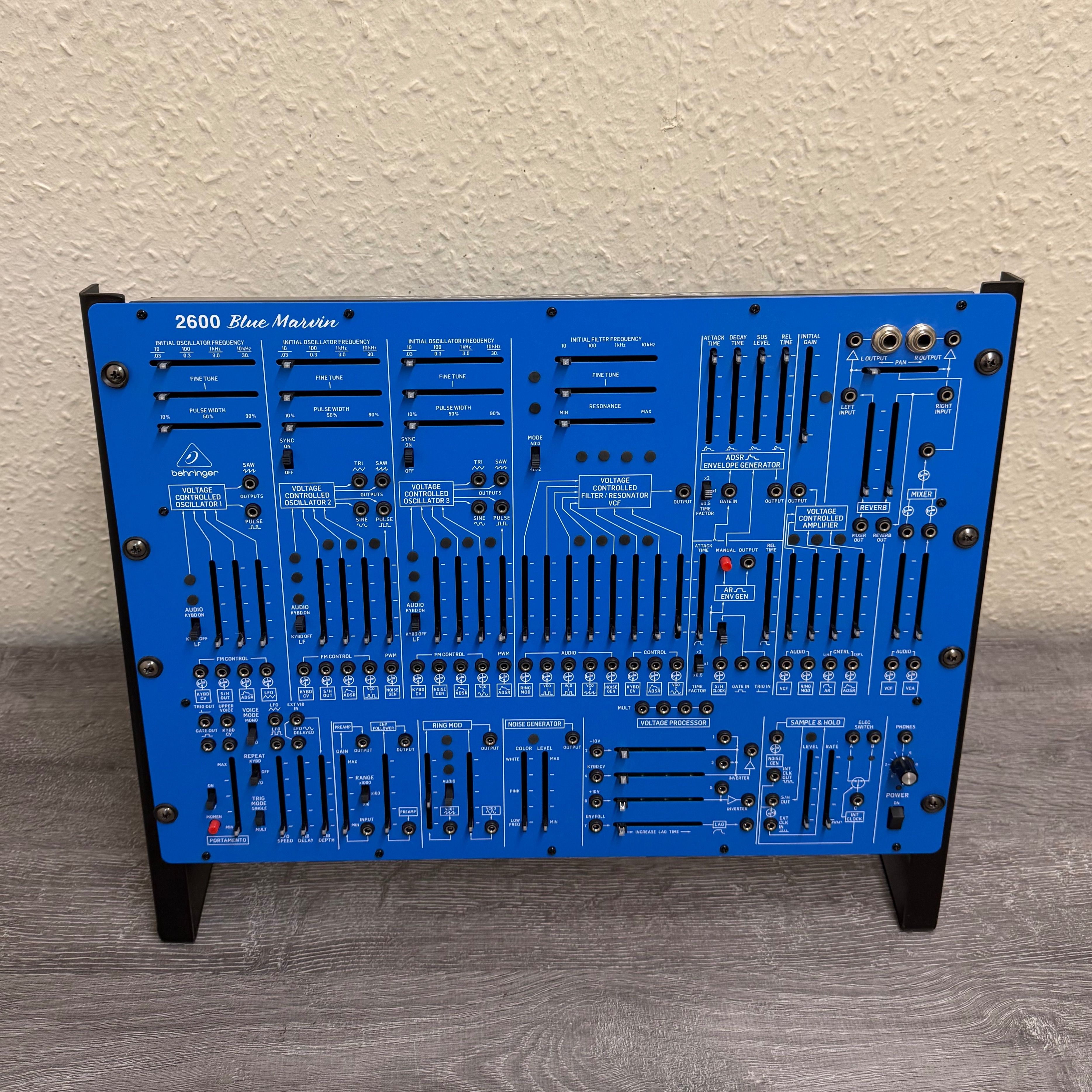 Pre-owned BEHRINGER 2600 BLUE MARVIN WITH STAND - Own4Less